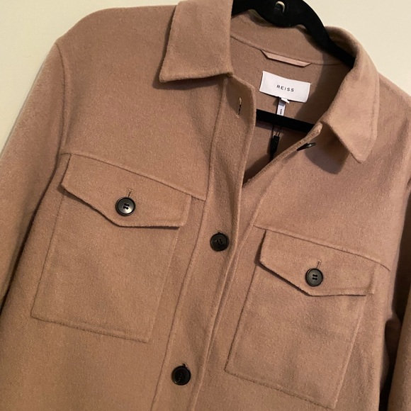 Reiss Leon Longline‎ Twin
Pocket Tan Overshirt - Picture 2 of 9